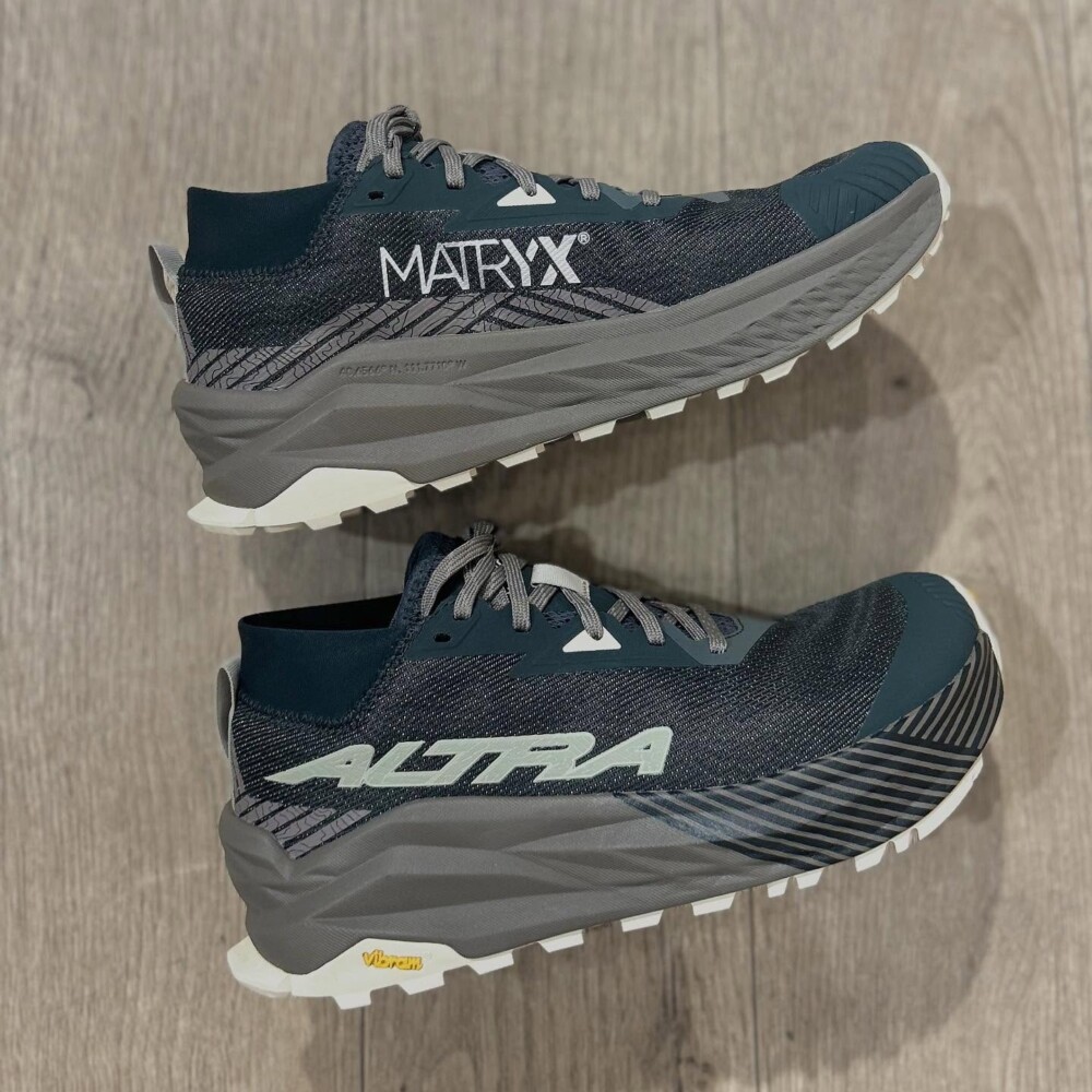 ALTRA / OLYMPUS 275 軽量性と耐久性を両立した新モデル